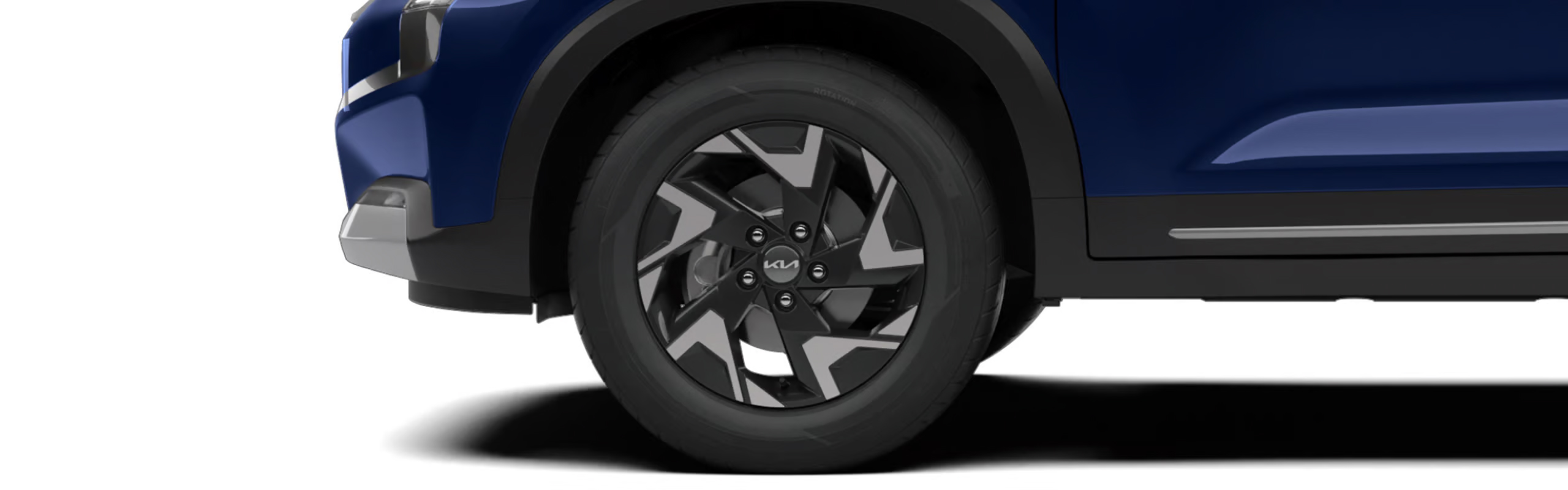 R16 - 40.56 cm (16”) Sporty Crystal Cut Alloy Wheels